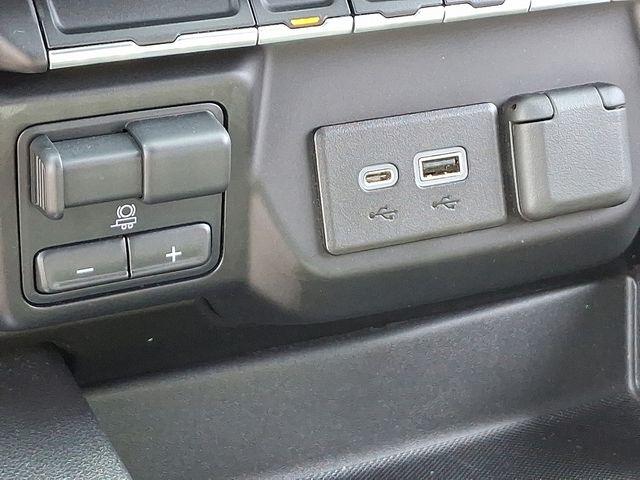 2021 GMC Sierra 1500 Vehicle Photo in DANBURY, CT 06810-5034