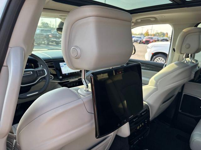 2022 Jeep Wagoneer Vehicle Photo in Jonesboro, AR 72404