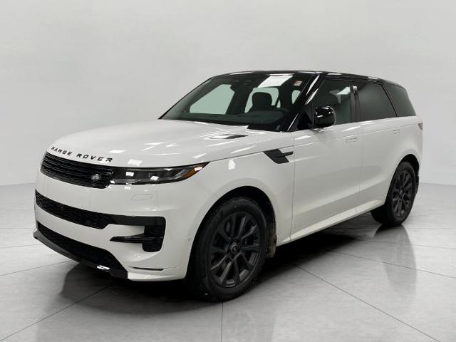 2025 Range Rover Sport Vehicle Photo in Neenah, WI 54956