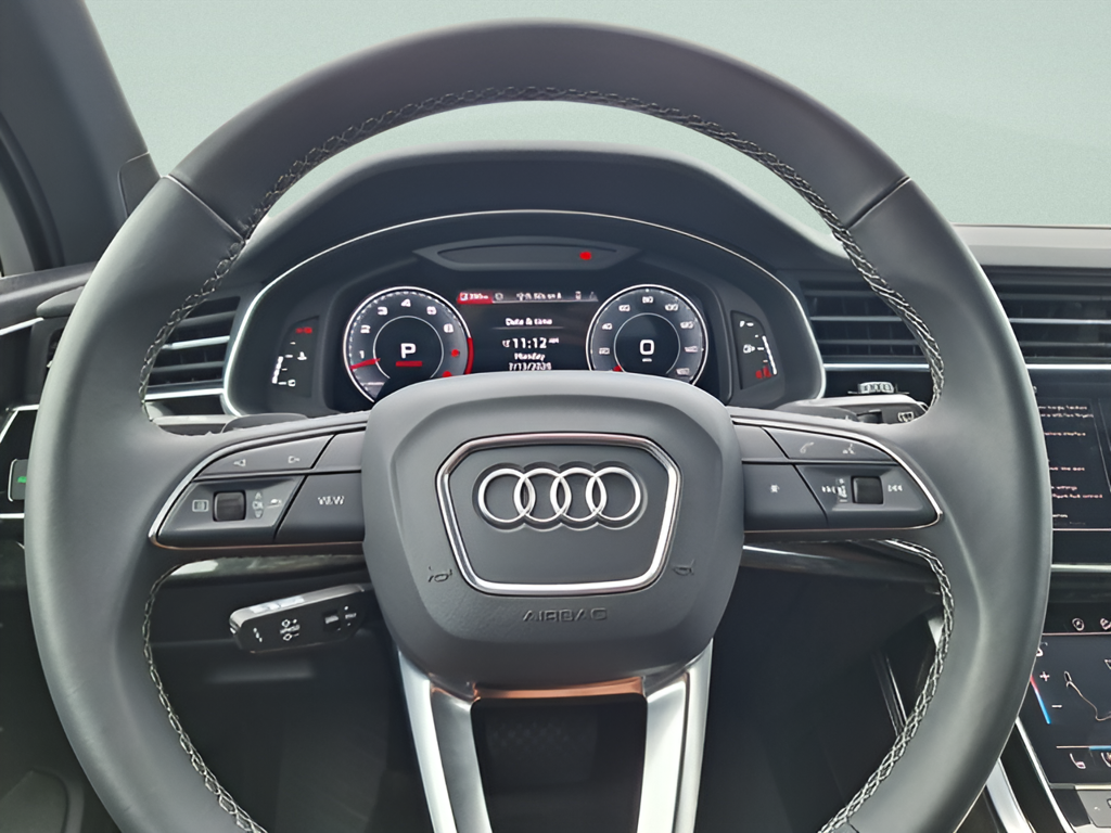 2025 Audi Q7 photo 17 of 33