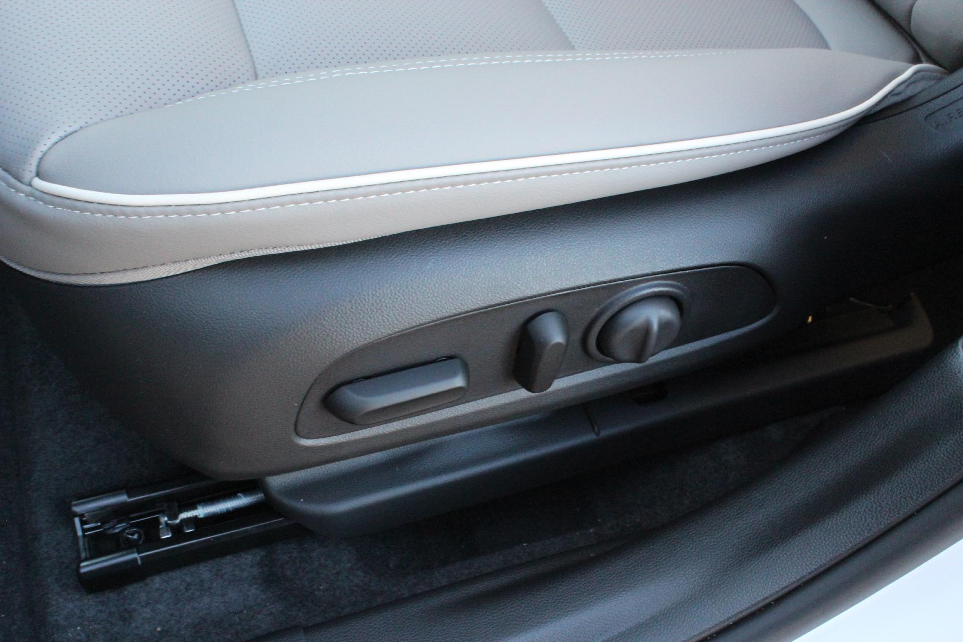 2025 Buick Envista Vehicle Photo in AURORA, CO 80012-4011