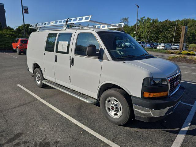 2023 GMC Savana Cargo Van Vehicle Photo in Pleasant Hills, PA 15236