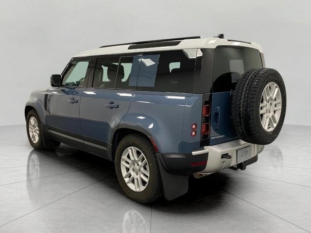 2025 Defender Vehicle Photo in Appleton, WI 54913