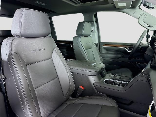 2025 GMC Sierra 3500 HD Vehicle Photo in PUYALLUP, WA 98371-4149