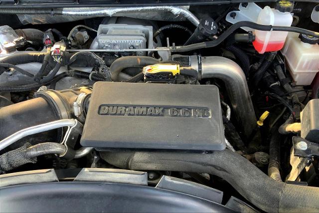 2022 GMC Sierra 2500 HD Vehicle Photo in TOPEKA, KS 66609-0000