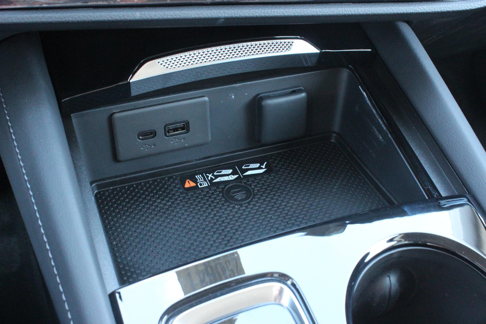 2025 Buick Envision Vehicle Photo in AURORA, CO 80012-4011