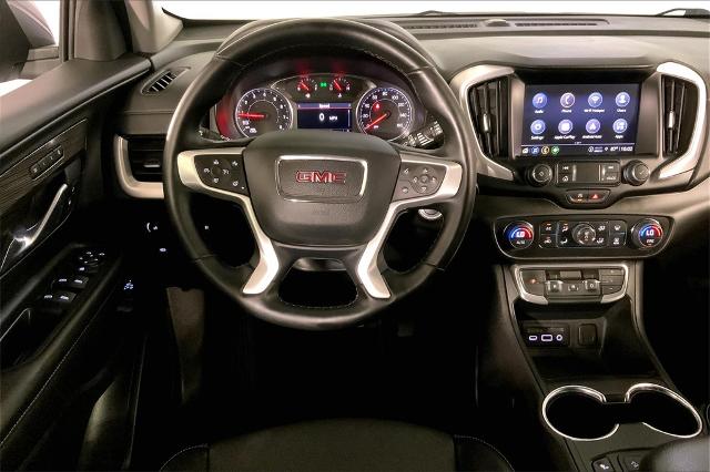 2024 GMC Terrain Vehicle Photo in Lees Summit, MO 64086