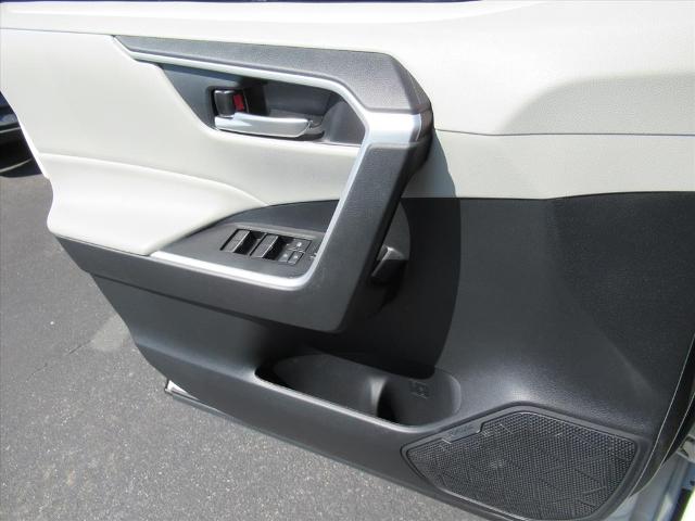 2024 Toyota RAV4 Vehicle Photo in LEESBURG, FL 34788-4022
