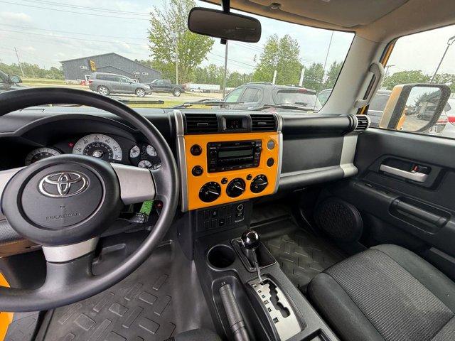 2007 Toyota FJ Cruiser Vehicle Photo in BRIDGMAN, MI 49106-9548