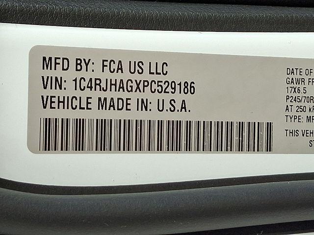 2023 Jeep Grand Cherokee Vehicle Photo in DANBURY, CT 06810-5034