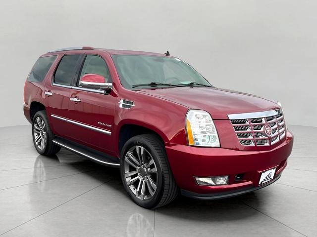 2011 Cadillac Escalade Vehicle Photo in Neenah, WI 54956