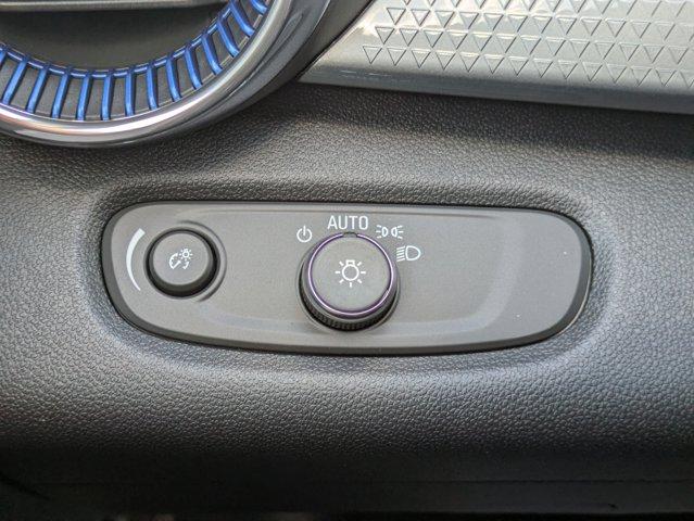 2026 Chevrolet Trax Vehicle Photo in BRUNSWICK, GA 31525-1881