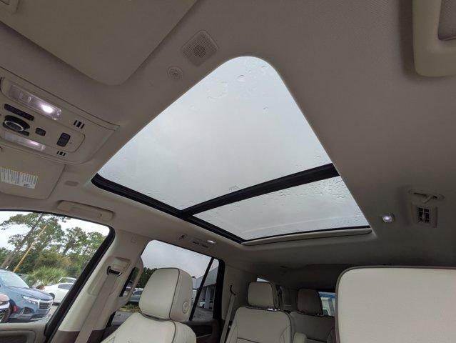 2024 GMC Yukon Vehicle Photo in BRUNSWICK, GA 31525-1881