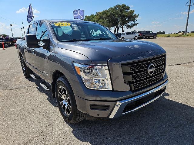 2024 Nissan Titan Vehicle Photo in EASTLAND, TX 76448-3020