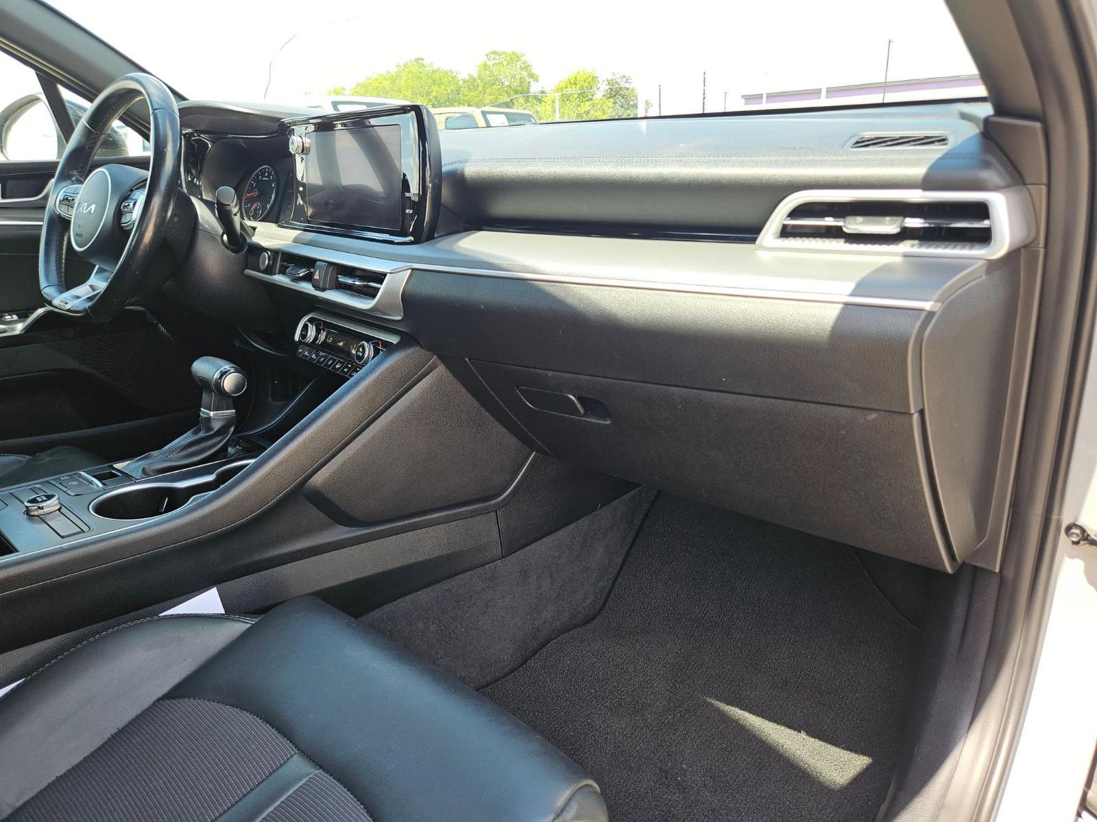 2022 Kia K5 Vehicle Photo in Seguin, TX 78155