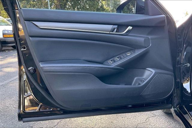 2018 Honda Accord Sedan Vehicle Photo in INDEPENDENCE, MO 64055-1314