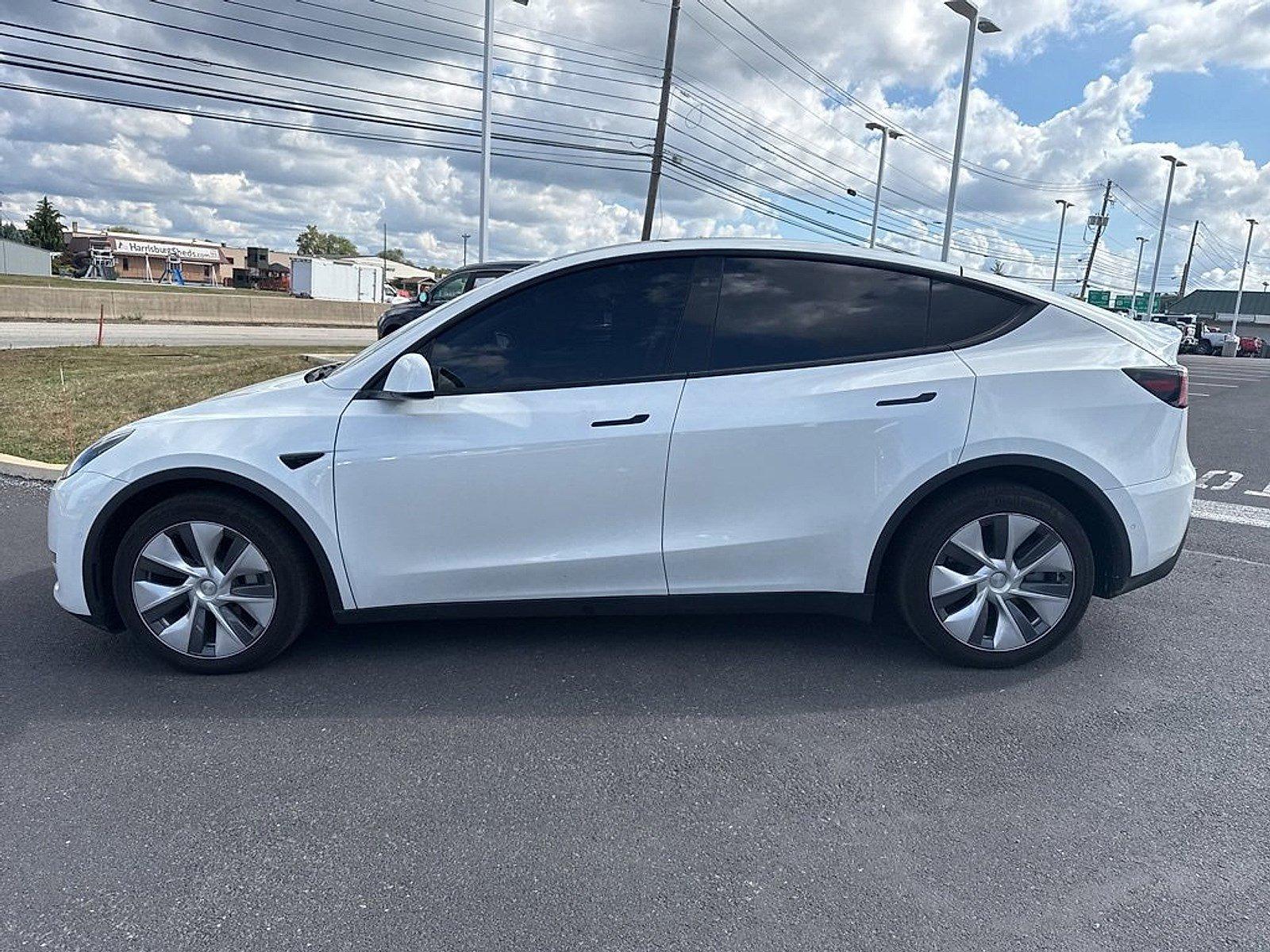 2022 Tesla Model Y Vehicle Photo in Harrisburg, PA 17111