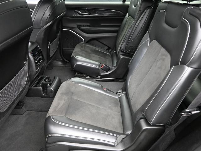 2022 Jeep Grand Cherokee L Vehicle Photo in Cedar Rapids, IA 52402