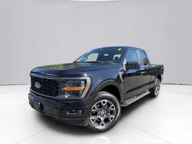 2024 Ford F-150 Vehicle Photo in LEOMINSTER, MA 01453-2952
