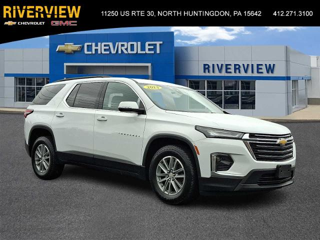 2023 Chevrolet Traverse Vehicle Photo in NORTH HUNTINGDON, PA 15642-2022