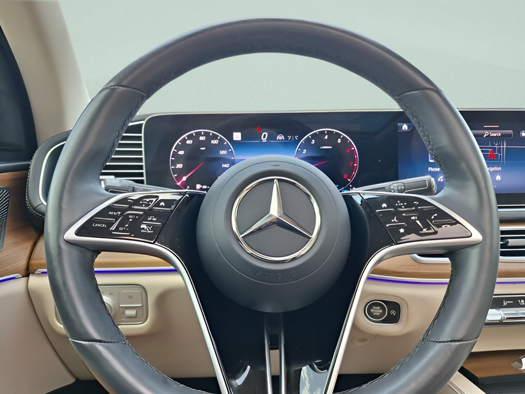 2024 Mercedes-Benz GLS photo 17 of 35