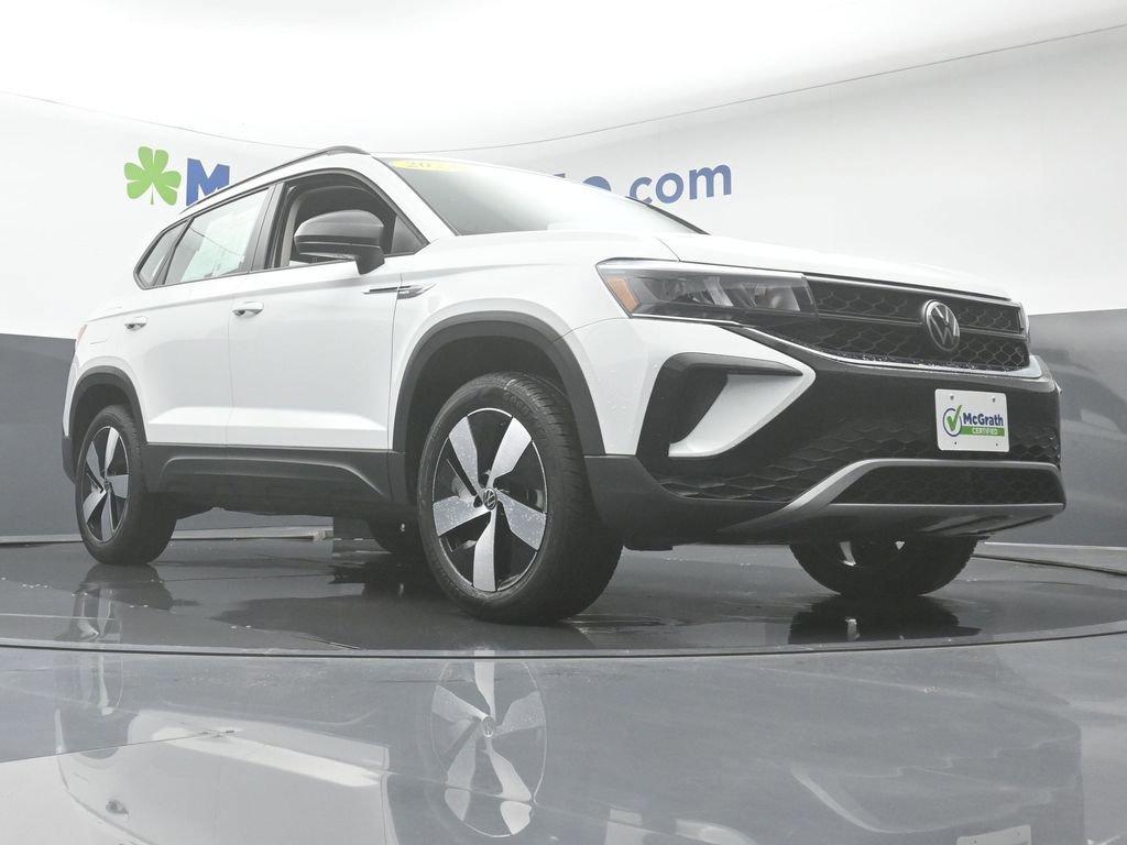 2023 Volkswagen Taos Vehicle Photo in Marion, IA 52302
