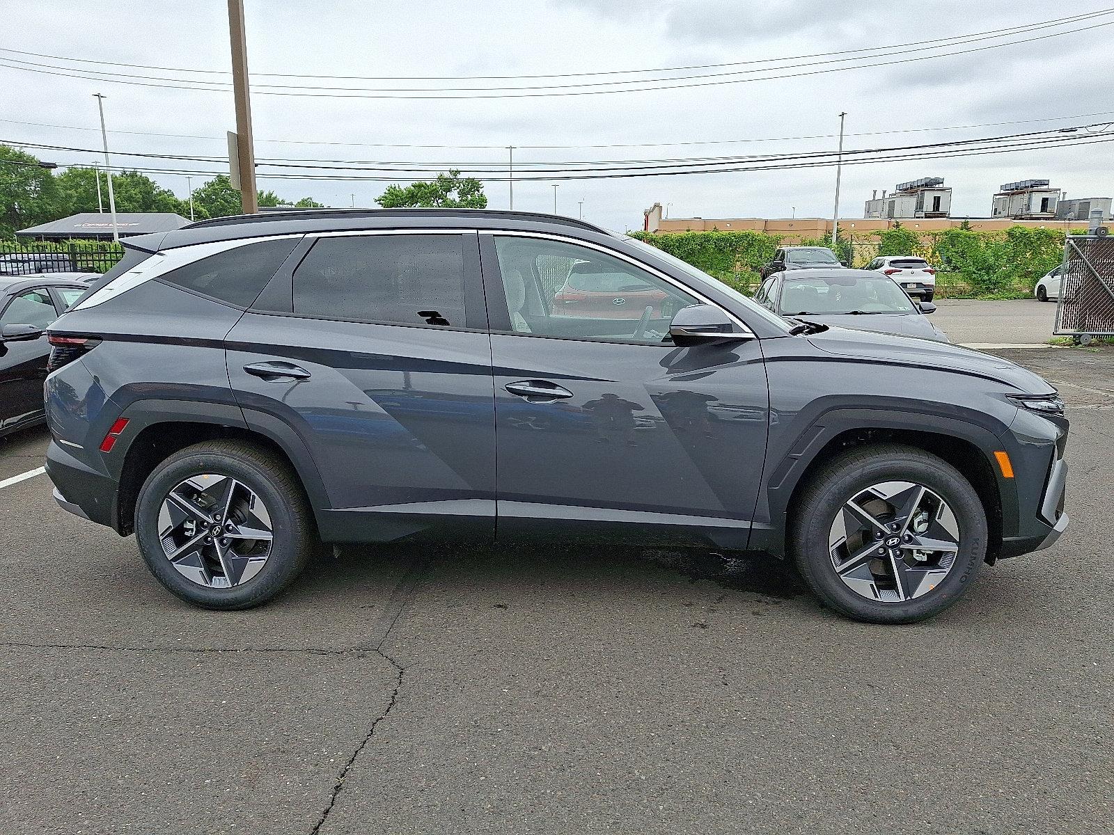 2025 Hyundai TUCSON Vehicle Photo in Harrisburg, PA 17111