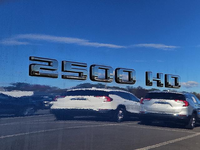 2022 Chevrolet Silverado 2500 HD Vehicle Photo in TREVOSE, PA 19053-4984