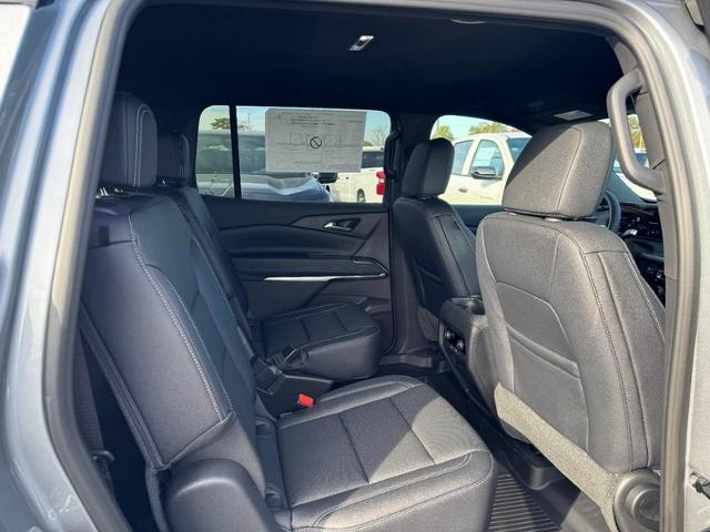 2026 Chevrolet Traverse Vehicle Photo in COLUMBIA, MO 65203-3903