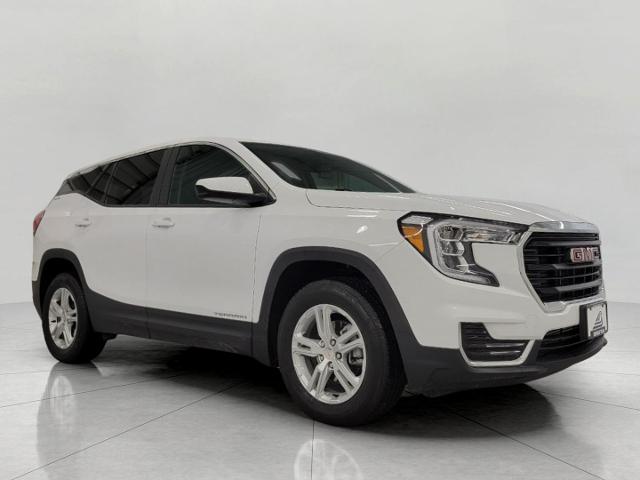 2024 GMC Terrain Vehicle Photo in GREEN BAY, WI 54303-3330