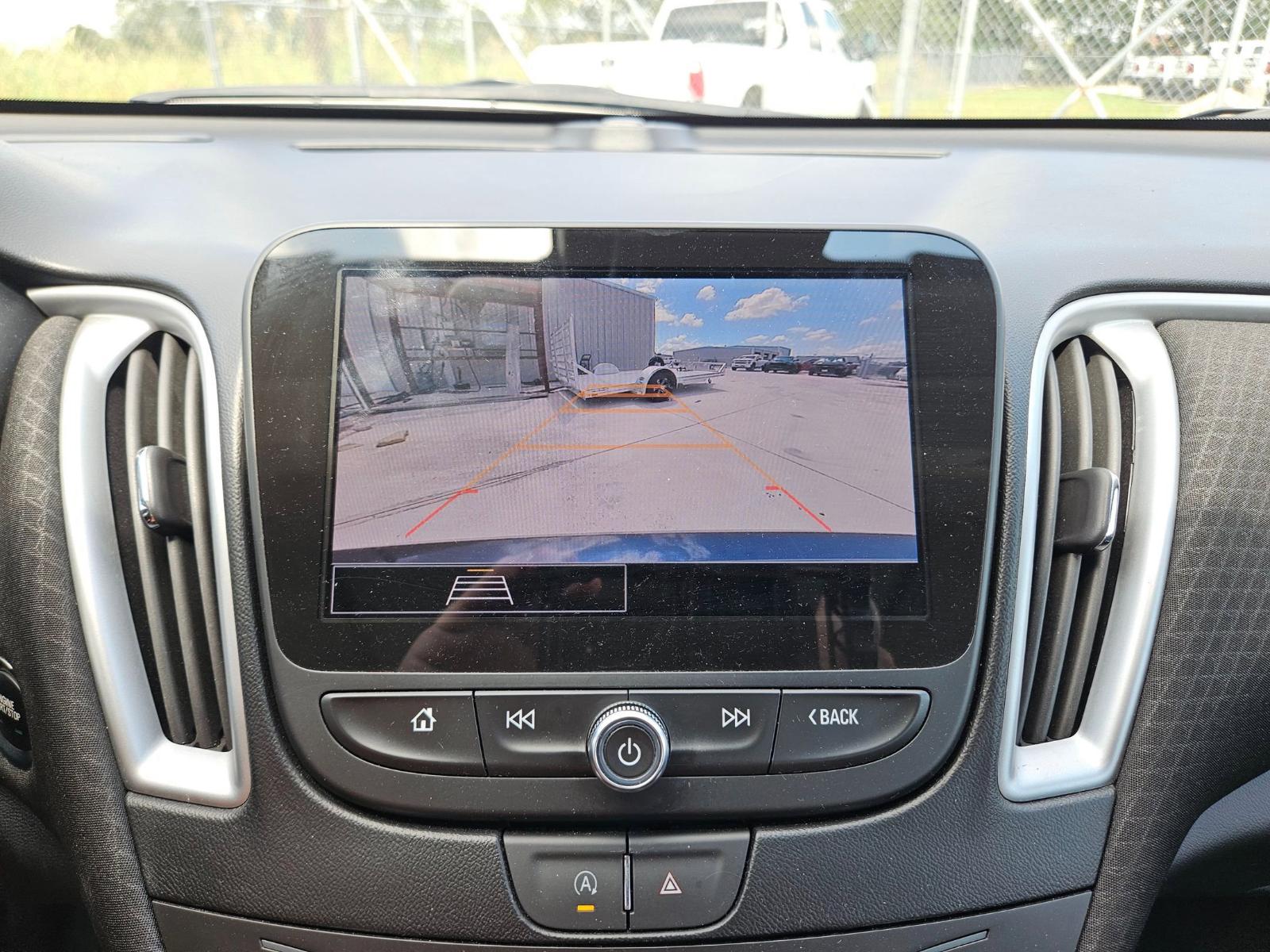 2023 Chevrolet Malibu Vehicle Photo in Seguin, TX 78155
