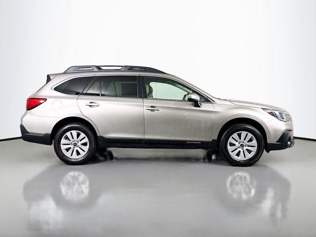 2019 Subaru Outback Vehicle Photo in Puyallup, WA 98371