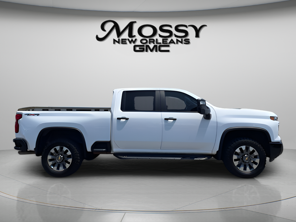 2025 Chevrolet Silverado 2500 HD Custom - 3