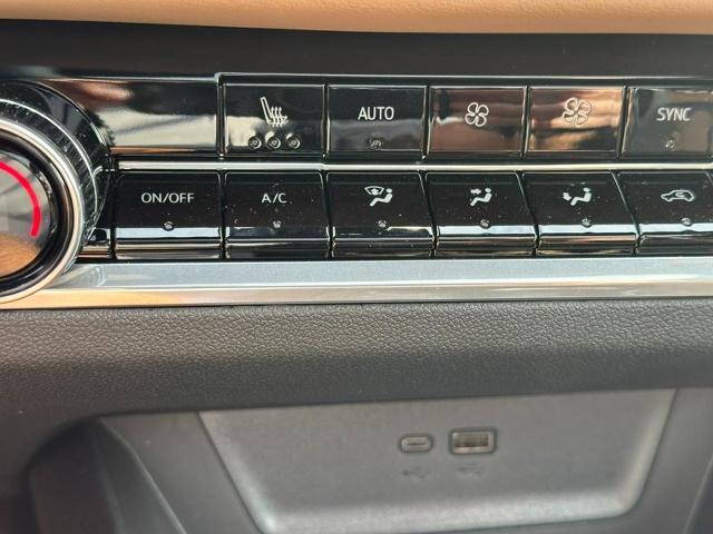 2026 Chevrolet Equinox Vehicle Photo in COLUMBIA, MO 65203-3903