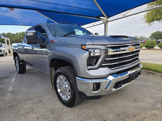 2025 Chevrolet Silverado 3500 HD Vehicle Photo in DENTON, TX 76210-9321