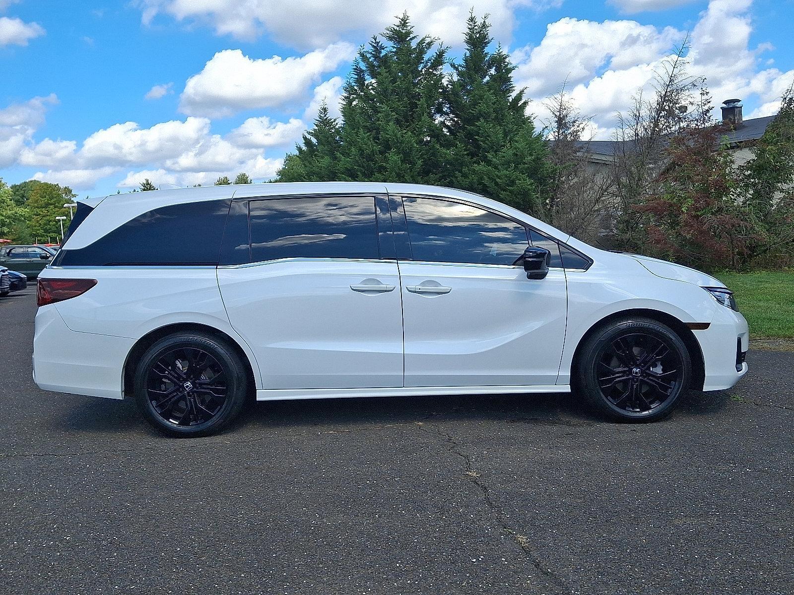 2025 Honda Odyssey Vehicle Photo in Trevose, PA 19053