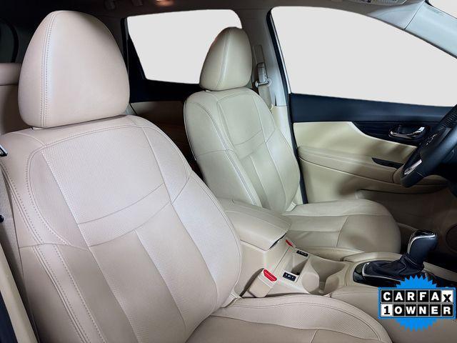 2019 Nissan Rogue Vehicle Photo in Puyallup, WA 98371