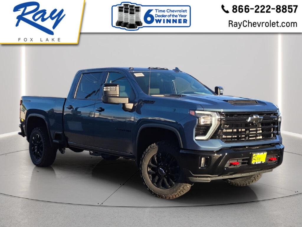 Lakeshore Blue Metallic 2026 Chevrolet Silverado 2500HD Pickup Truck Four-Wheel Drive Automatic