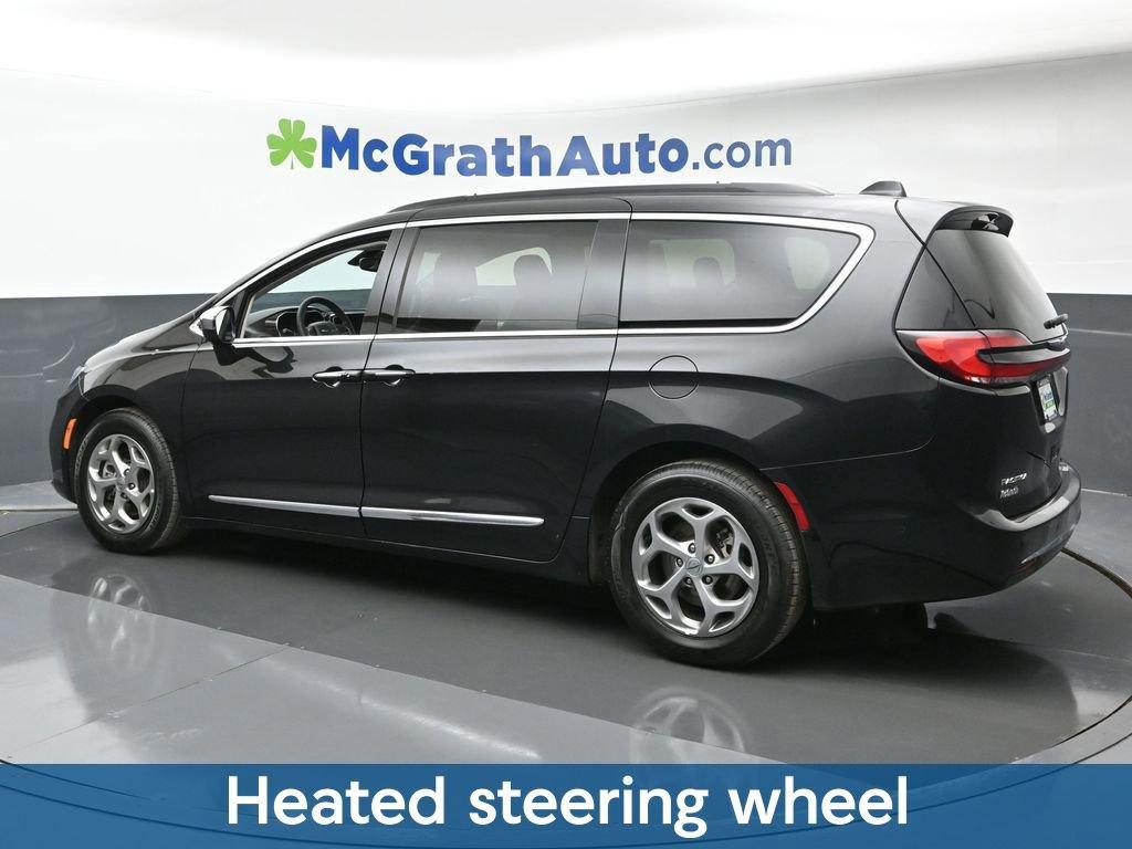 2022 Chrysler Pacifica Vehicle Photo in Cedar Rapids, IA 52402