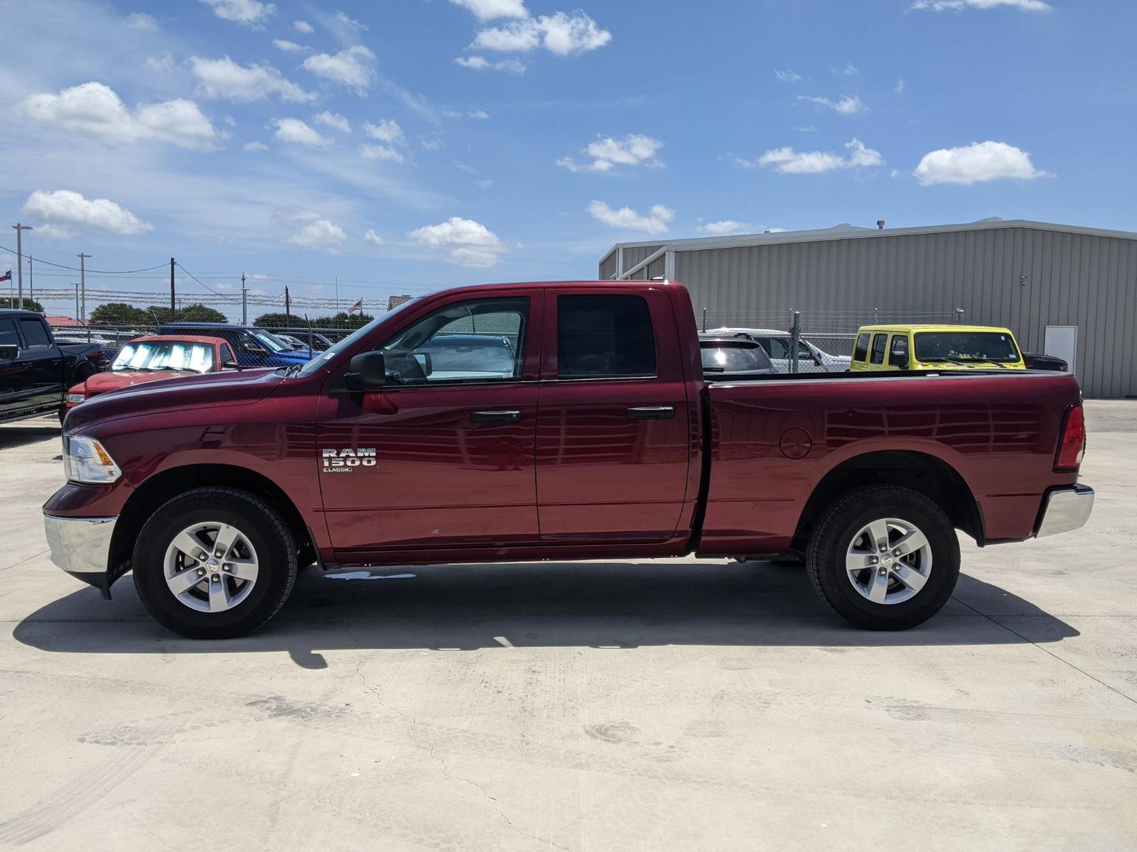 2024 Ram 1500 Classic Vehicle Photo in Seguin, TX 78155