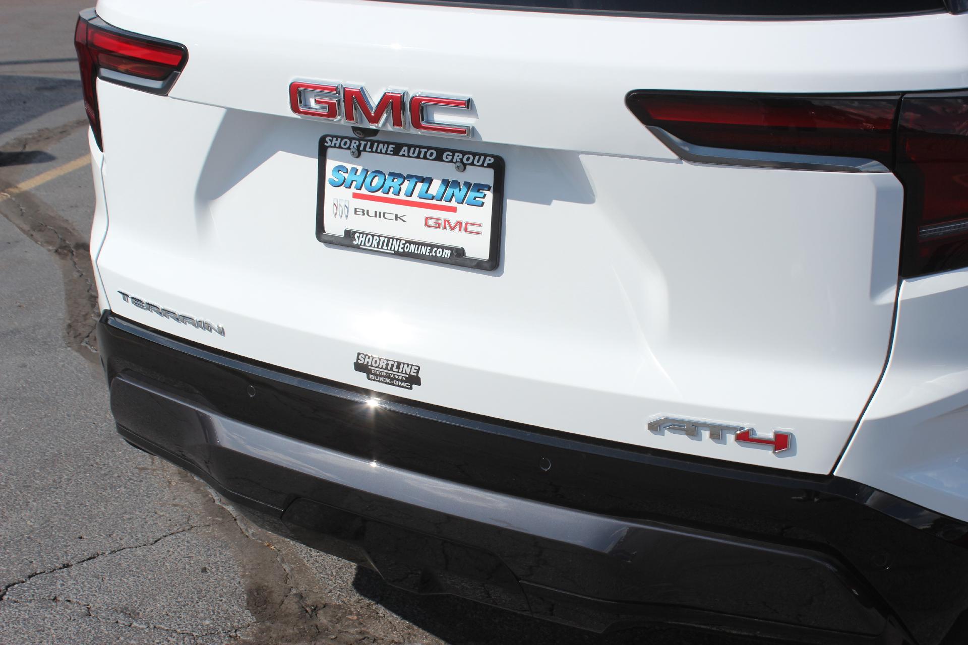 2026 GMC Terrain Vehicle Photo in AURORA, CO 80012-4011