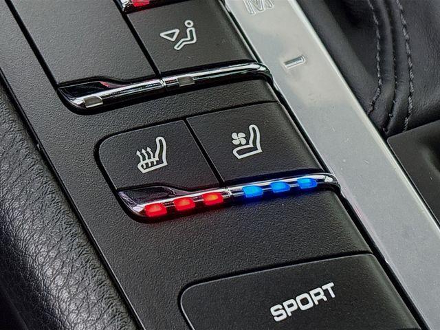 2021 Porsche Macan Vehicle Photo in Puyallup, WA 98371