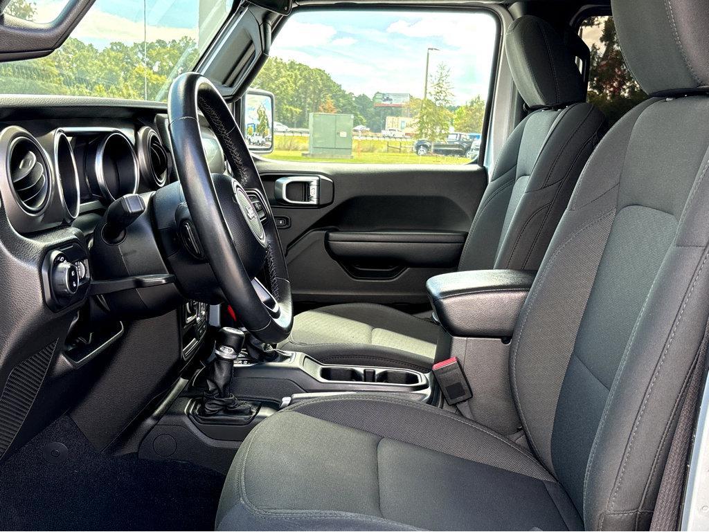 2022 Jeep Gladiator Vehicle Photo in POOLER, GA 31322-3252