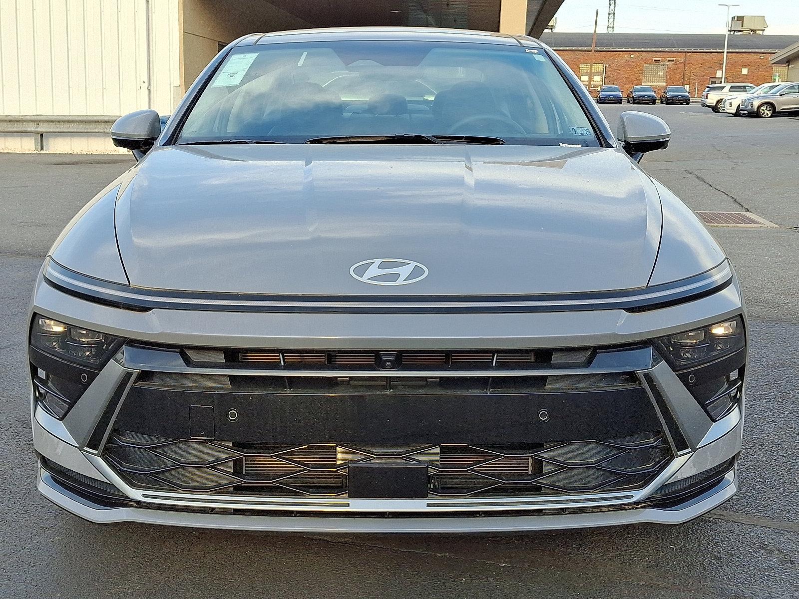 2025 Hyundai SONATA Hybrid Vehicle Photo in Harrisburg, PA 17111