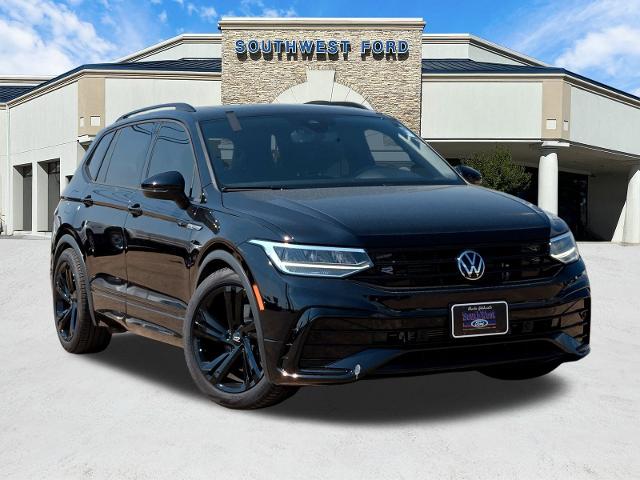 2024 Volkswagen Tiguan Vehicle Photo in Weatherford, TX 76087