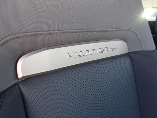 2025 GMC HUMMER EV Pickup Vehicle Photo in LOWELL, MA 01852-4336