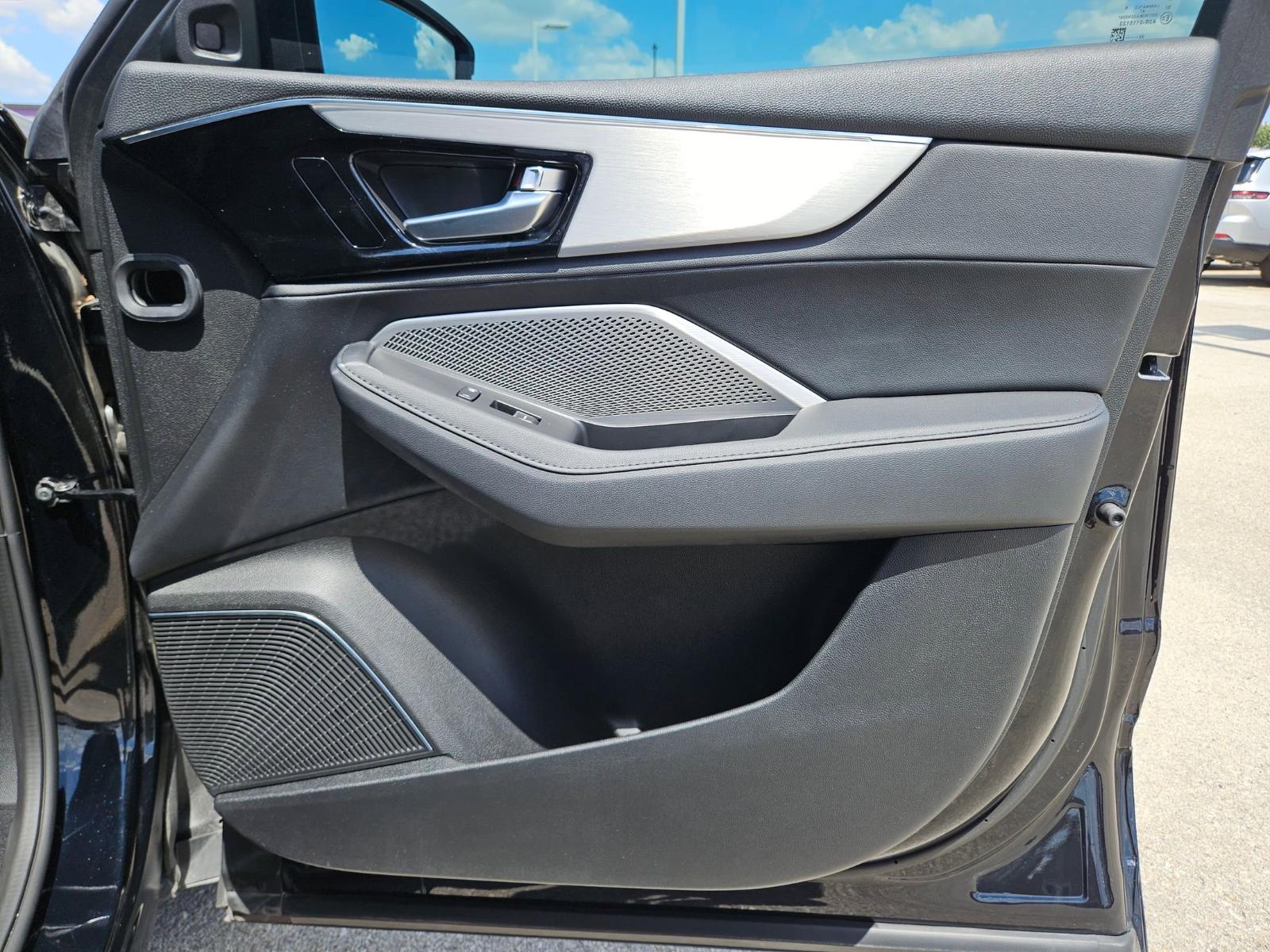2023 Acura MDX Vehicle Photo in Seguin, TX 78155