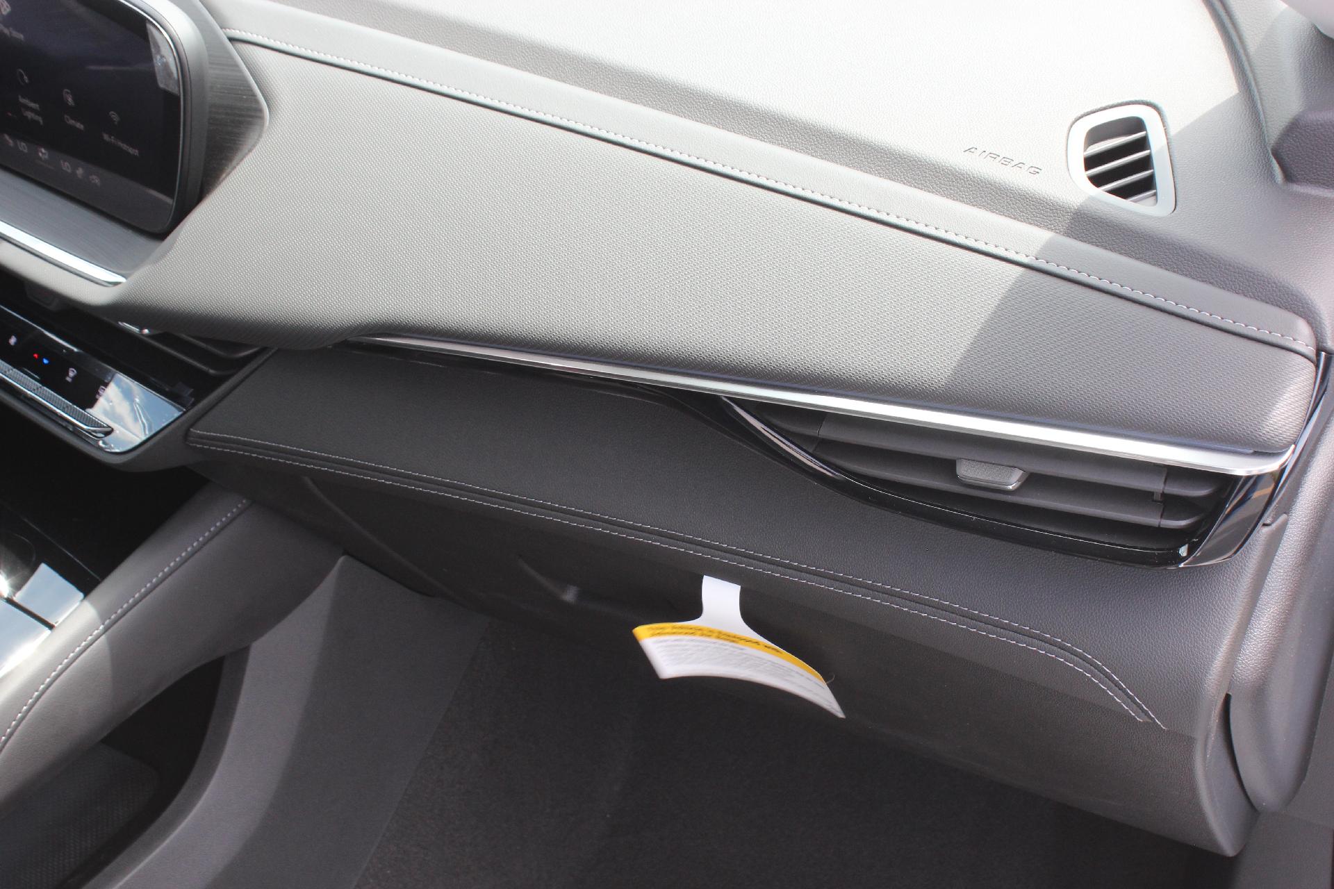 2025 Buick Envision Vehicle Photo in AURORA, CO 80012-4011