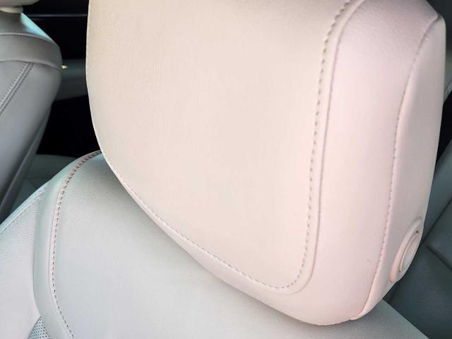 2023 Cadillac XT6 Vehicle Photo in DENTON, TX 76210-9321