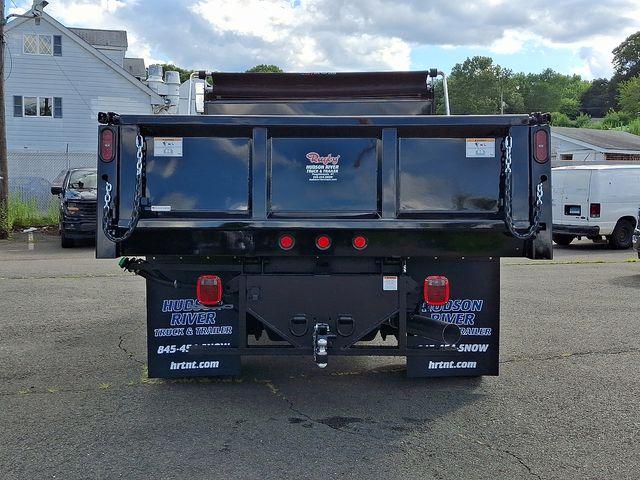 2024 Chevrolet Silverado 5500 HD Vehicle Photo in DANBURY, CT 06810-5034